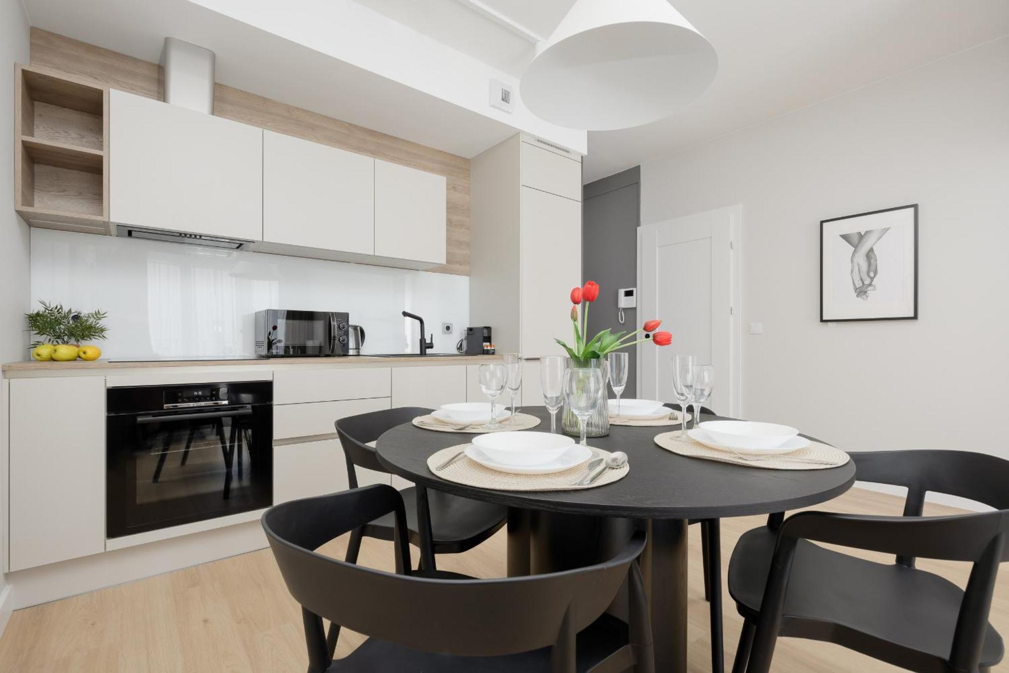 Luxurious In With Sauna And Gym By Renters Prestige Apartament Warszawa